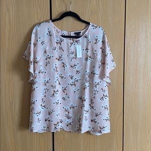 Flutter sleeve top